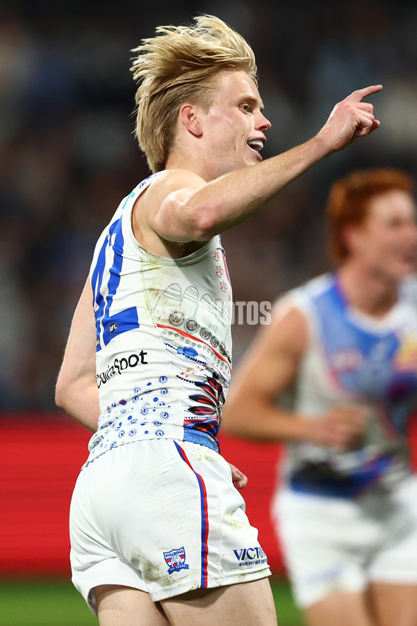 AFL 2025 Round 11 - Geelong v Western Bulldogs - A-59606373