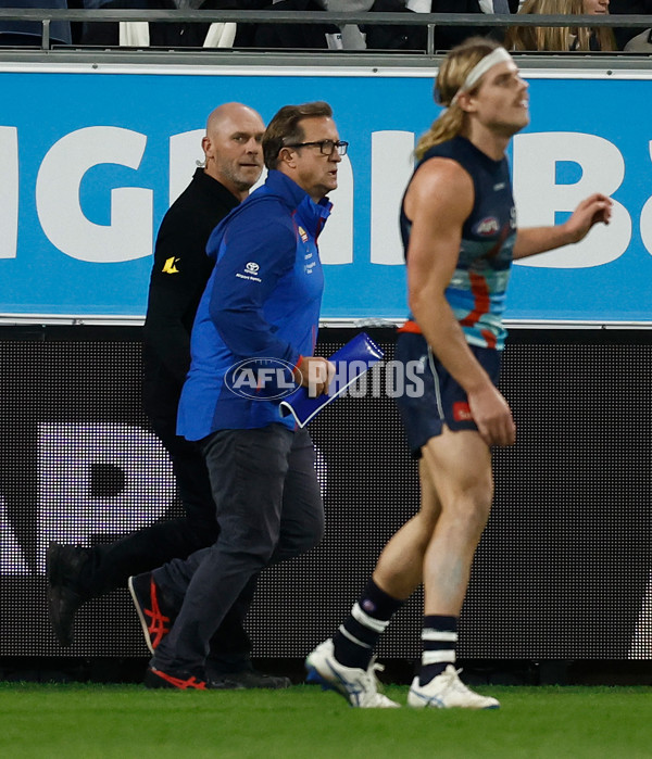 AFL 2025 Round 11 - Geelong v Western Bulldogs - A-59609555