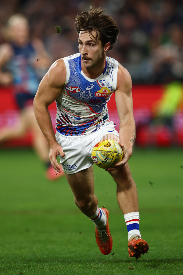 AFL 2025 Round 11 - Geelong v Western Bulldogs - A-59612035