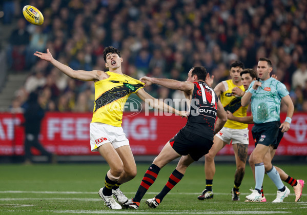AFL 2025 Round 11 - Essendon v Richmond - A-59616943