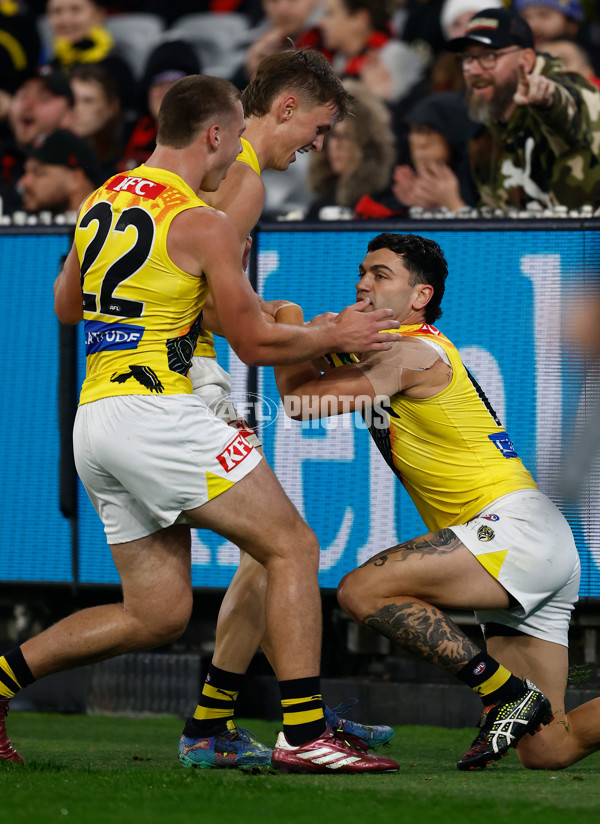 AFL 2025 Round 11 - Essendon v Richmond - A-59616951