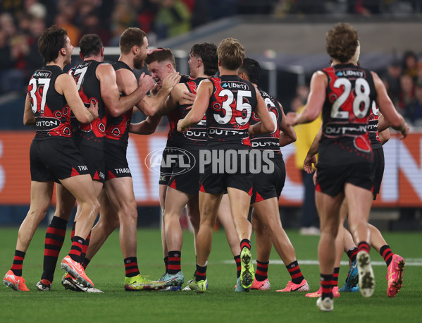AFL 2025 Round 11 - Essendon v Richmond - A-59617063