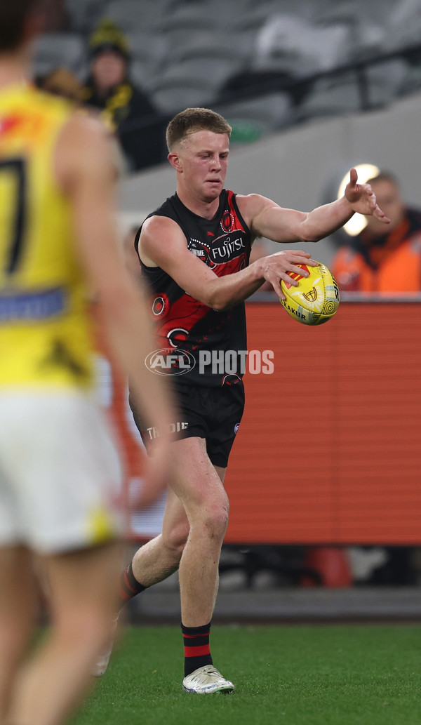 AFL 2025 Round 11 - Essendon v Richmond - A-59619205