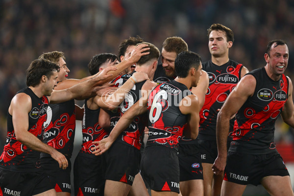 AFL 2025 Round 11 - Essendon v Richmond - A-59619231