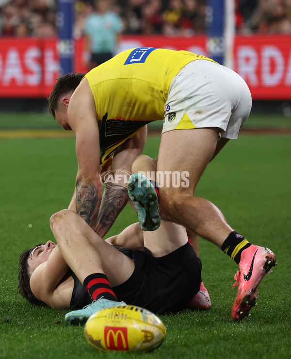 AFL 2025 Round 11 - Essendon v Richmond - A-59619261