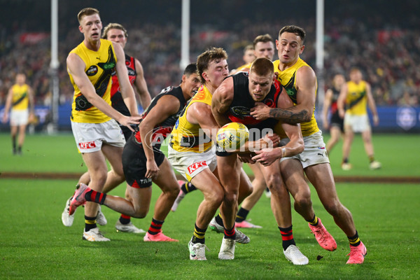 AFL 2025 Round 11 - Essendon v Richmond - A-59619267