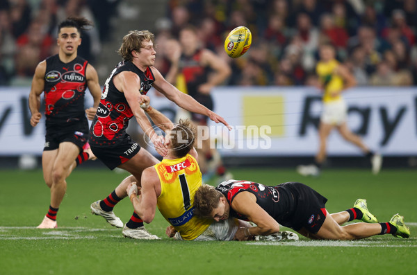 AFL 2025 Round 11 - Essendon v Richmond - A-59619277