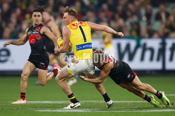 AFL 2025 Round 11 - Essendon v Richmond - A-59619282