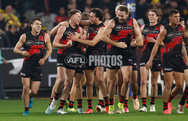 AFL 2025 Round 11 - Essendon v Richmond - A-59619701