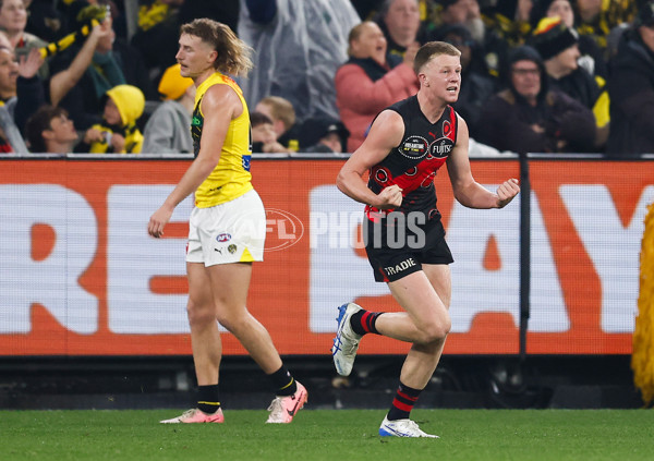 AFL 2025 Round 11 - Essendon v Richmond - A-59619703