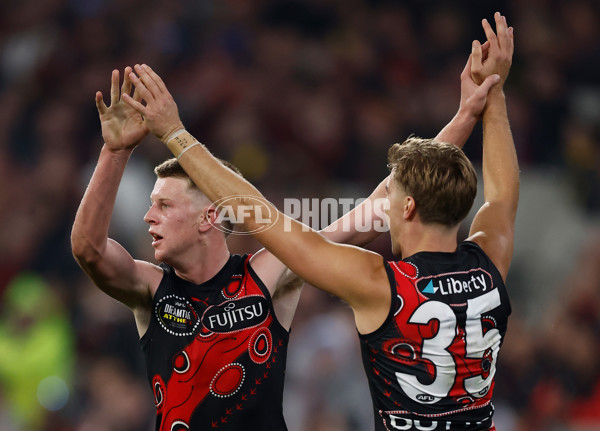 AFL 2025 Round 11 - Essendon v Richmond - A-59619783