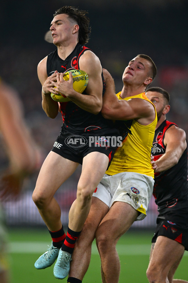 AFL 2025 Round 11 - Essendon v Richmond - A-59622015