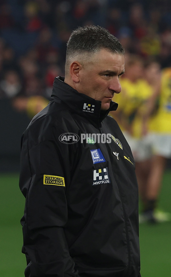 AFL 2025 Round 11 - Essendon v Richmond - A-59622558