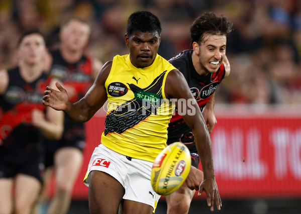 AFL 2025 Round 11 - Essendon v Richmond - A-59624386