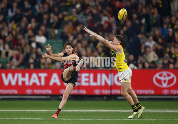 AFL 2025 Round 11 - Essendon v Richmond - A-59624404