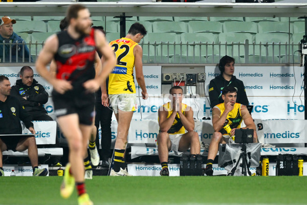 AFL 2025 Round 11 - Essendon v Richmond - A-59624408