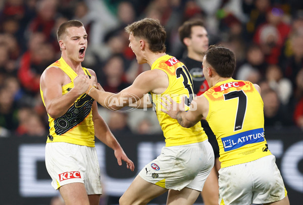 AFL 2025 Round 11 - Essendon v Richmond - A-59624676