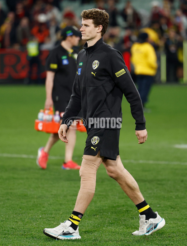 AFL 2025 Round 11 - Essendon v Richmond - A-59626914