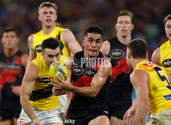 AFL 2025 Round 11 - Essendon v Richmond - A-59626948