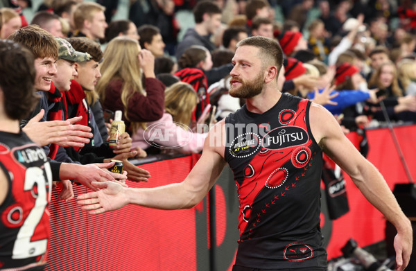 AFL 2025 Round 11 - Essendon v Richmond - A-59627290