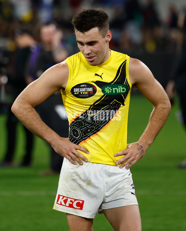 AFL 2025 Round 11 - Essendon v Richmond - A-59627318