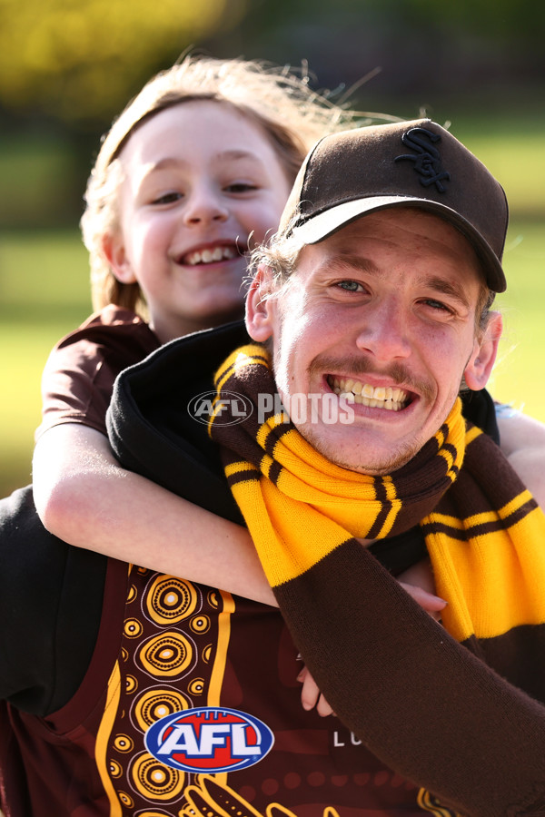 AFL 2025 Round 11 - Hawthorn v Brisbane - A-59638006
