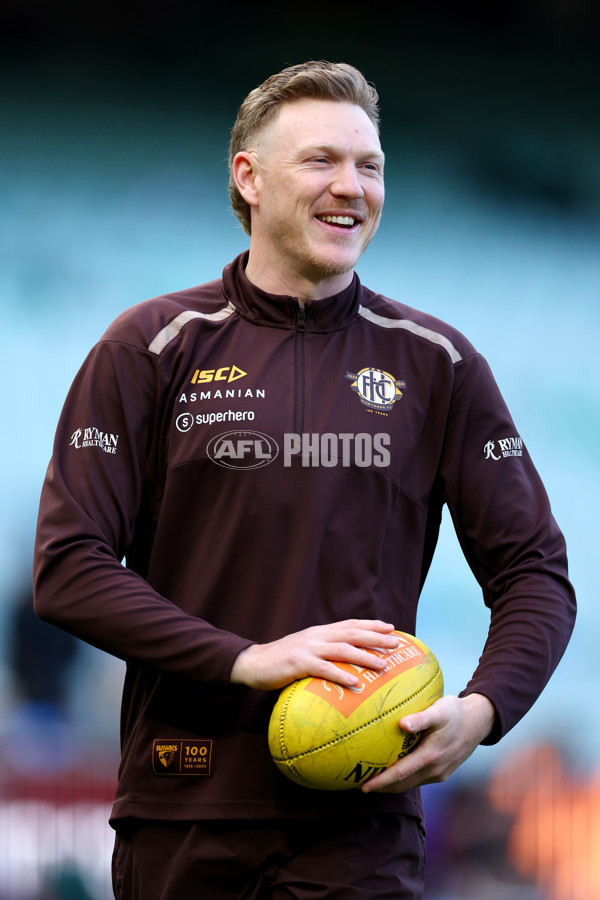 AFL 2025 Round 11 - Hawthorn v Brisbane - A-59638042