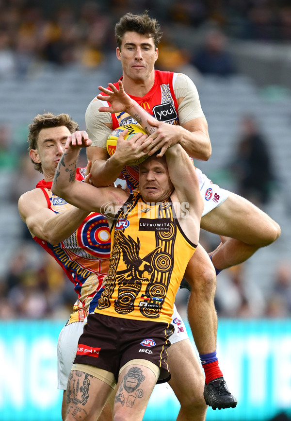 AFL 2025 Round 11 - Hawthorn v Brisbane - A-59642729