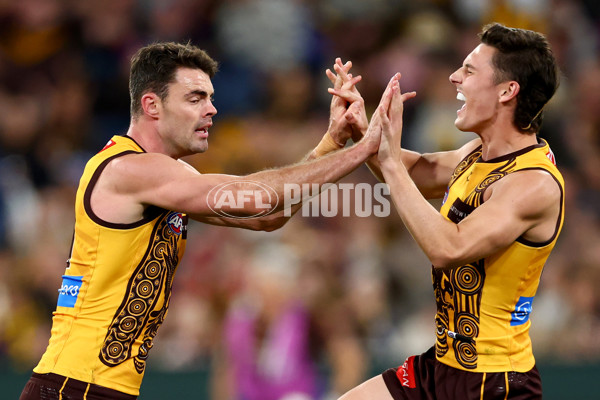 AFL 2025 Round 11 - Hawthorn v Brisbane - A-59645551