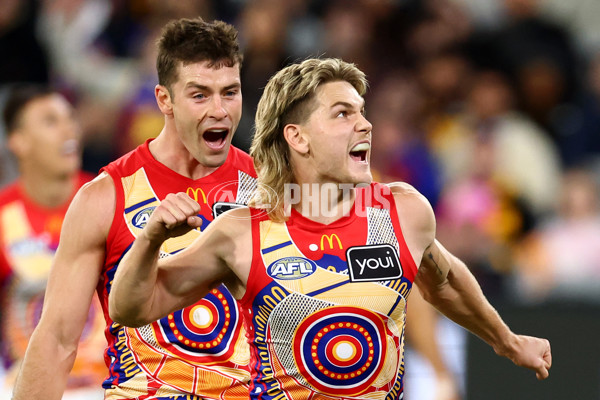 AFL 2025 Round 11 - Hawthorn v Brisbane - A-59646714