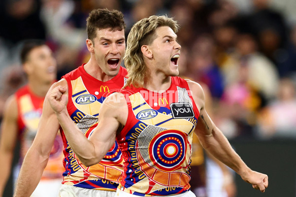 AFL 2025 Round 11 - Hawthorn v Brisbane - A-59646718