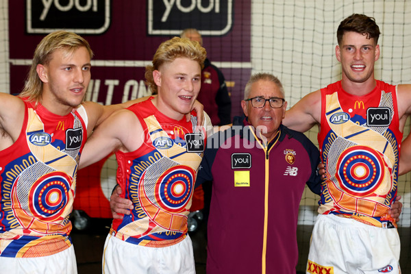 AFL 2025 Round 11 - Hawthorn v Brisbane - A-59646761