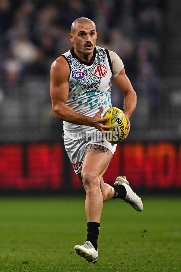 AFL 2025 Round 11 - Walyalup v Yartapuulti - A-59653717