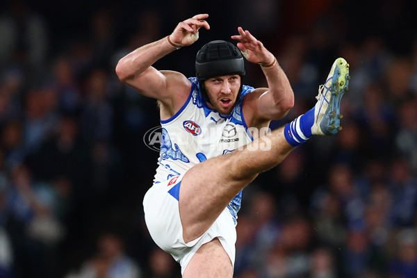AFL 2025 Round 11 - North Melbourne v Collingwood - A-59655159