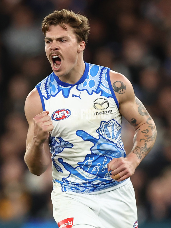 AFL 2025 Round 11 - North Melbourne v Collingwood - A-59660424