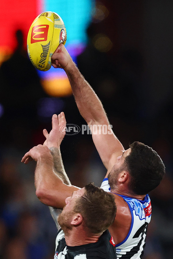 AFL 2025 Round 11 - North Melbourne v Collingwood - A-59660443