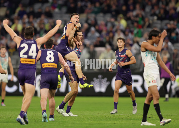 AFL 2025 Round 11 - Walyalup v Yartapuulti - A-59662913