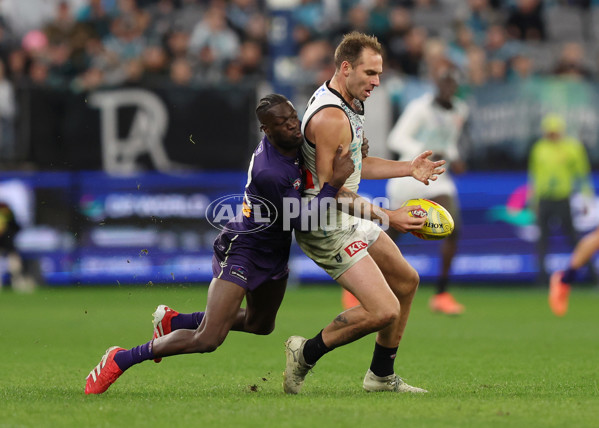 AFL 2025 Round 11 - Walyalup v Yartapuulti - A-59665502
