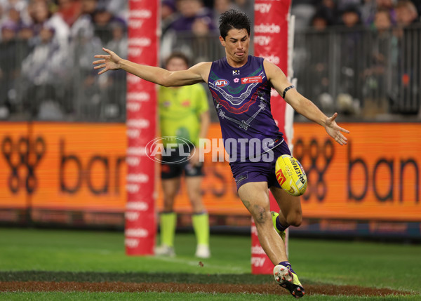 AFL 2025 Round 11 - Walyalup v Yartapuulti - A-59668248