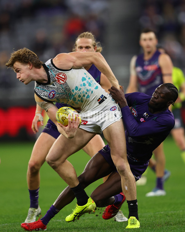 AFL 2025 Round 11 - Walyalup v Yartapuulti - A-59670289