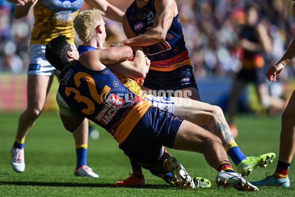 AFL 2025 Round 11 - Kuwarna v Waalitj Marawar - A-59684141