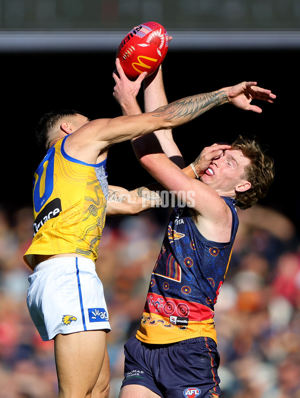 AFL 2025 Round 11 - Kuwarna v Waalitj Marawar - A-59685832
