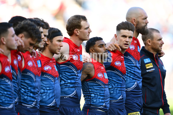 AFL 2025 Round 11 - Narrm v Sydney - A-59690684