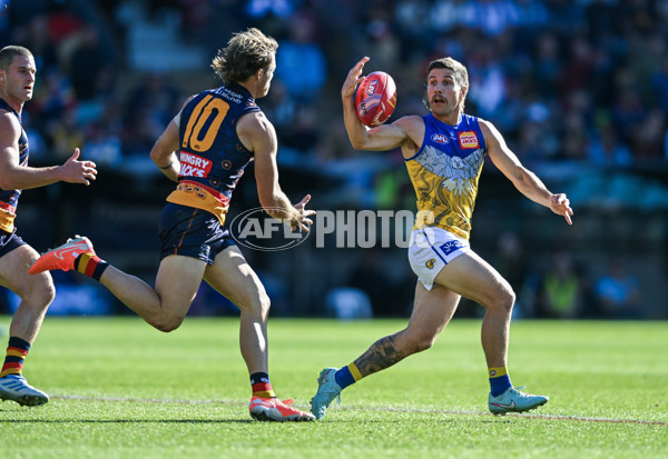 AFL 2025 Round 11 - Kuwarna v Waalitj Marawar - A-59690691