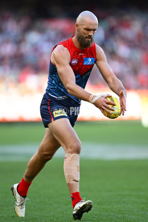 AFL 2025 Round 11 - Narrm v Sydney - A-59693293