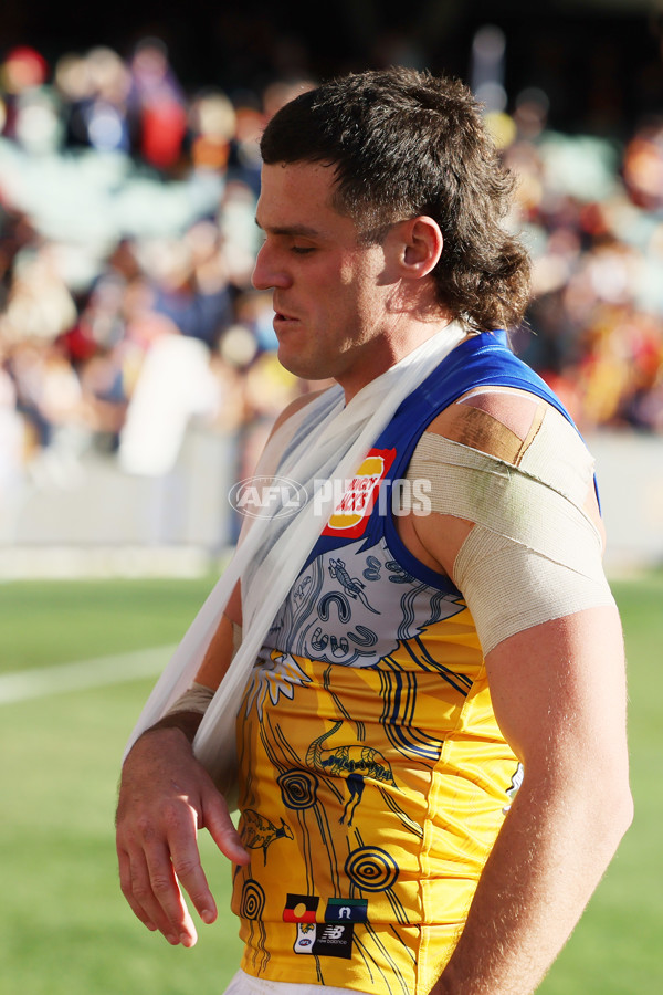 AFL 2025 Round 11 - Kuwarna v Waalitj Marawar - A-59695983