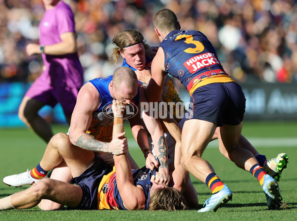 AFL 2025 Round 11 - Kuwarna v Waalitj Marawar - A-59695998