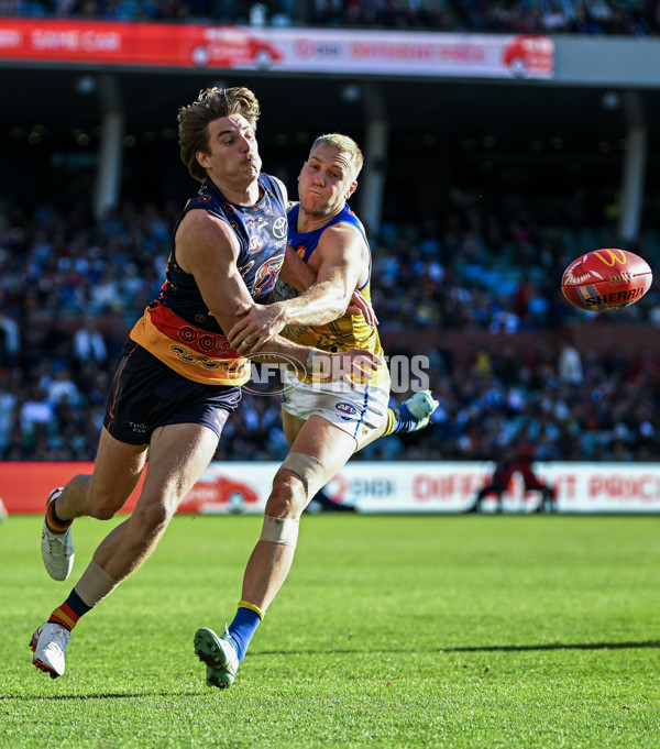 AFL 2025 Round 11 - Kuwarna v Waalitj Marawar - A-59698387