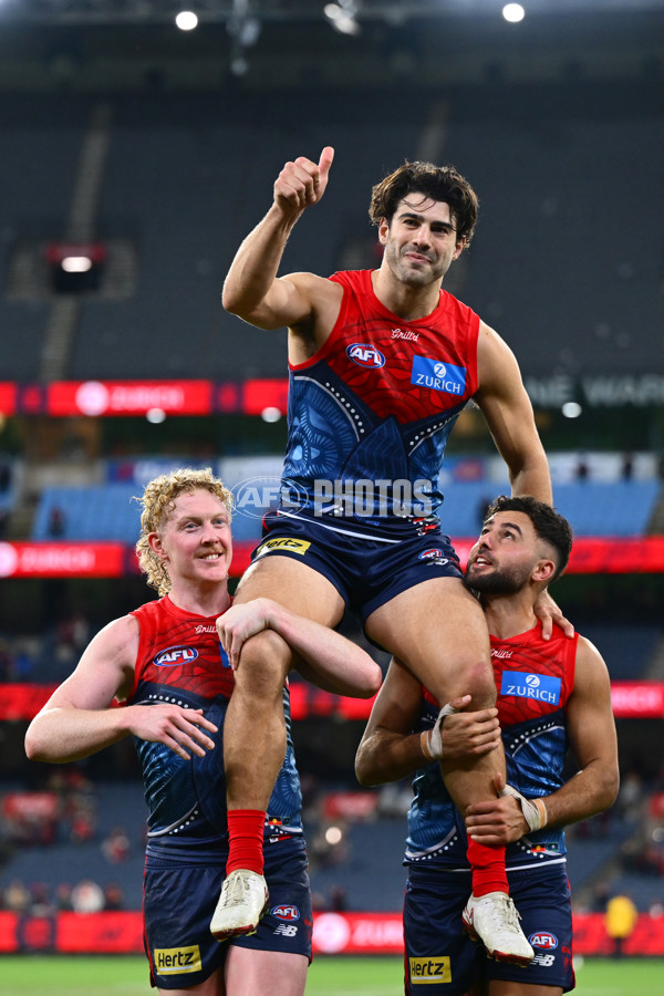 AFL 2025 Round 11 - Narrm v Sydney - A-59703321