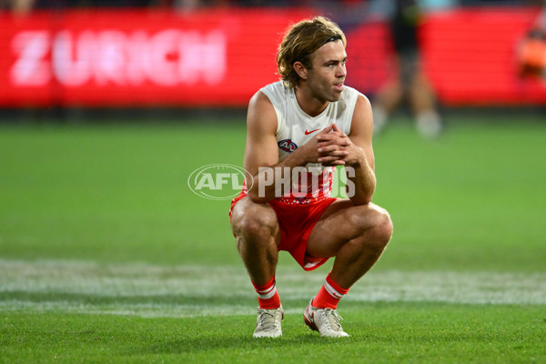 AFL 2025 Round 11 - Narrm v Sydney - A-59704898